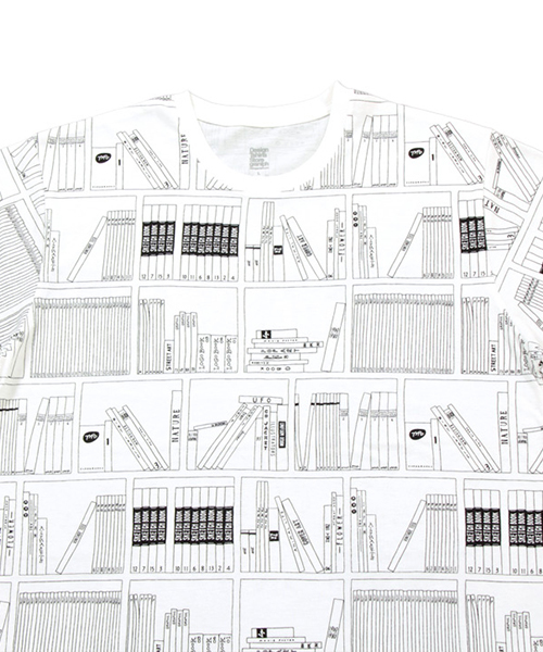 Design Tshirts Store graniph(デザイン ティーシャツ ストア グラニフ)の「マルチパターンTシャツH/アートブックライブラリー(Tシャツ/カットソー・メンズ・ホワイト・MEDIUM/SMALL/LARGE/X-SMALL)」の5枚目の写真