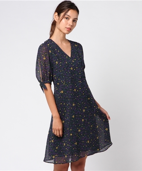 Banner Barrett（バナーバレット）の「VINTAGE FLOWER PRINT