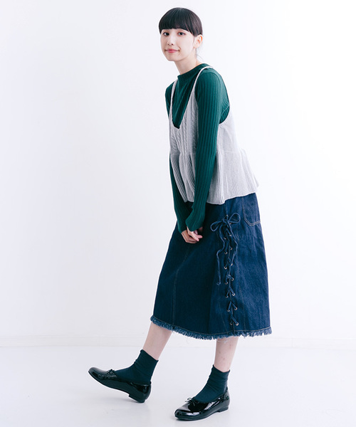 MERLOT（メルロー）の「ニットビスチェ1316（キャミソール・レディース・キャメル/ブラック/グリーン/グレー・FREE）」の14枚目の写真