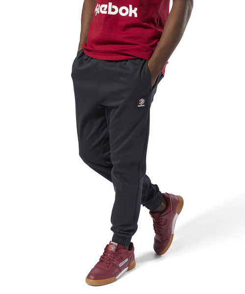 Reebok（リーボック）の「ES トラックパンツ（その他パンツ・メンズ・ブラック/ブルー・SMALL/MEDIUM/LARGE/X-LARGE/XX-LARGE/XXX-LARGE）」の2枚目の写真