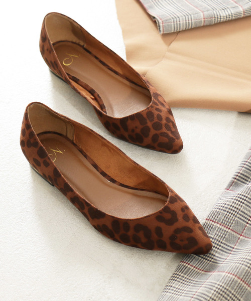 N.（N. Natural Beauty Basic）（エヌエヌナチュラルビューティーベーシック）の「メタルヒールフラットパンプス（パンプス・レディース・ブラック/パープル/ブラウン系その他・MEDIUM/LARGE/SMALL）」の3枚目の写真