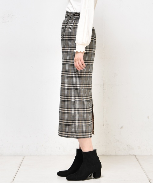 natural couture（ナチュラルクチュール）の「細ヒモ結びデザインナロースカート（スカート・レディース・ブラック/イエロー/ブラック系その他/ブラウン系その他・FREE）」の17枚目の写真