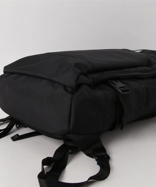 NEW ERA（ニューエラ）の「WEGO/NEW ERA Smart Pack（バックパック/リュック・メンズ・ブラック・FREE）」の3枚目の写真