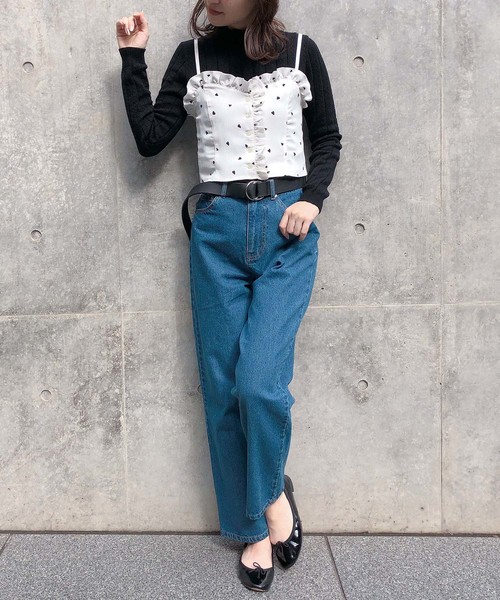 one after another NICE CLAUP(ワンアフターアナザーナイスクラップ)の「フリルビスチェ(キャミソール・レディース・オフホワイト/ホワイト系その他/ブラック/ブラック系その他・FREE)」の12枚目の写真