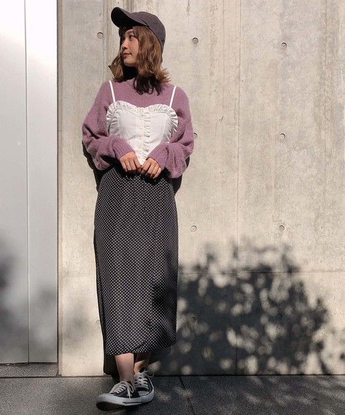 one after another NICE CLAUP(ワンアフターアナザーナイスクラップ)の「フリルビスチェ(キャミソール・レディース・オフホワイト/ホワイト系その他/ブラック/ブラック系その他・FREE)」の16枚目の写真