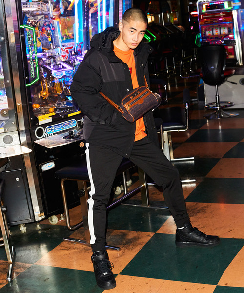 WEGO（ウィゴー）の「WEGO/裏起毛ラインジョガーストレッチスキニーパンツ（その他パンツ・メンズ・ブラック・SMALL/MEDIUM/LARGE/X-SMALL）」の9枚目の写真