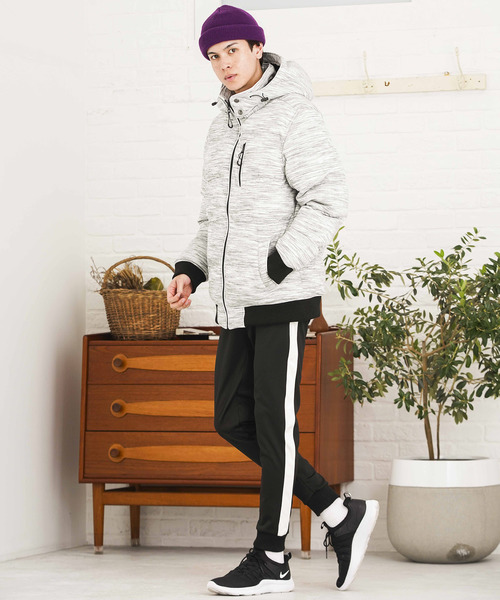 WEGO（ウィゴー）の「WEGO/裏起毛ラインジョガーストレッチスキニーパンツ（その他パンツ・メンズ・ブラック・SMALL/MEDIUM/LARGE/X-SMALL）」の14枚目の写真