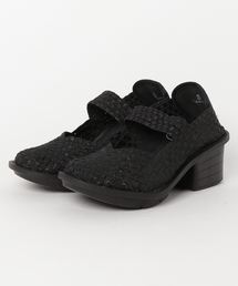 低反発インソールミドルヒールパンプス
