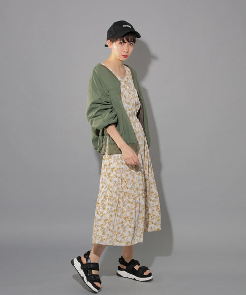 PAGEBOY（ページボーイ）の「フラワーロングワンピ（ワンピース・レディース・ホワイト/ブラック・FREE）」の13枚目の写真