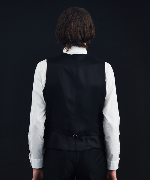 5351 POUR LES HOMMES(ゴーサンゴーイチプールオム)の「【セットアップ対応】スーパーブラックギャバセットアップジレ(ベスト・メンズ・ブラック・44/46/48/50)」の4枚目の写真