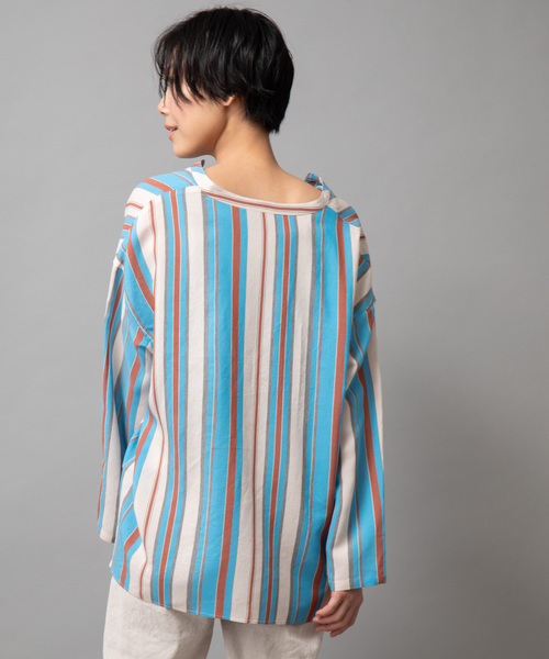 Munich（ミューニック）の「イタリア製ビスコースシルクストライプキーネックブラウス（シャツ/ブラウス・レディース・ホワイト/ベージュ/サックスブルー・FREE）」の15枚目の写真