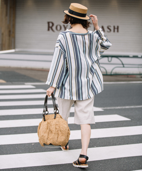 Munich（ミューニック）の「イタリア製ビスコースシルクストライプキーネックブラウス（シャツ/ブラウス・レディース・ホワイト/ベージュ/サックスブルー・FREE）」の22枚目の写真