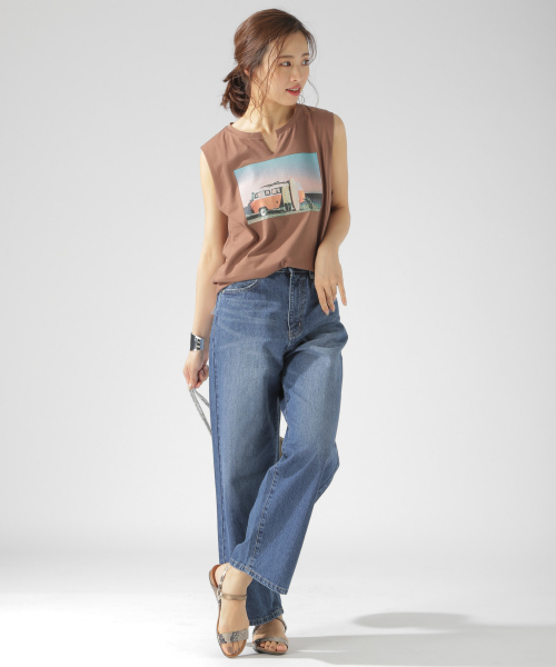 BAYFLOW(ベイフロー)の「カルフォルニアコットンノースリキーネックタンク(Tシャツ/カットソー・レディース・ホワイト/ブラック/ブラウン・FREE)」の16枚目の写真