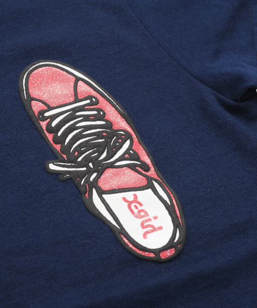 X-girl Stages(エックスガールステージス)の「SMILING SHOES S/S TEE(12M~3T)(Tシャツ/カットソー・キッズ・ホワイト/アッシュグレー/ネイビー・2T/12M/3T)」の9枚目の写真