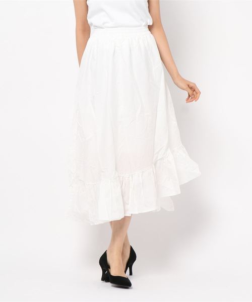 KOBE LETTUCE（コウベレタス）の「裾切替えロング丈ティアードフレアスカート（スカート・レディース・パープル/オフホワイト/ホワイト×ブルー/ホワイト×ブラック/ブルー系その他・FREE）」の2枚目の写真