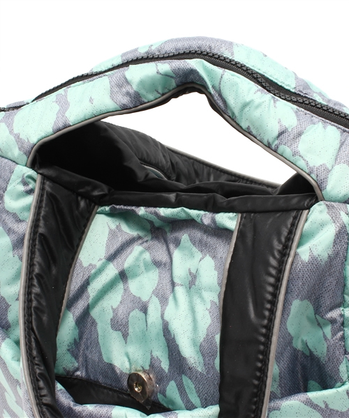 PAPILLONNER(パピヨネ)の「LEOリバーシブルトート(トートバッグ・レディース・イエロー/ミント/ライトブルー・FREE)」の8枚目の写真