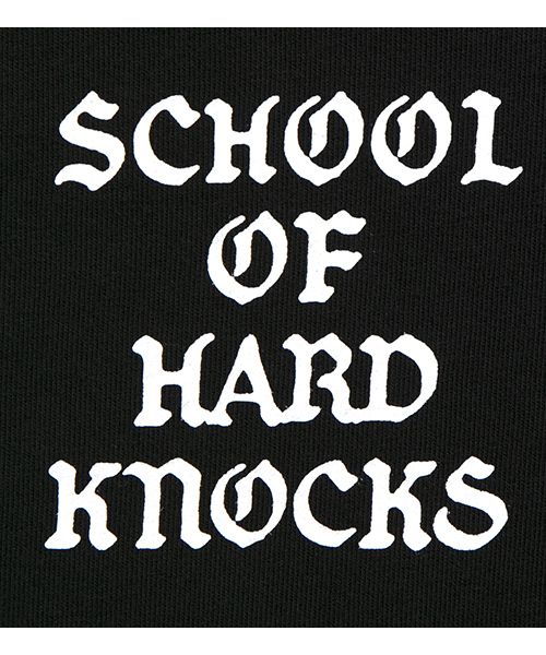 APPLEBUM(アップルバム)の「"SCHOOL OF HARD KNOCKS" T-shirt(Tシャツ/カットソー・メンズ・ブラック・MEDIUM/LARGE/X-LARGE/XX-LARGE)」の8枚目の写真