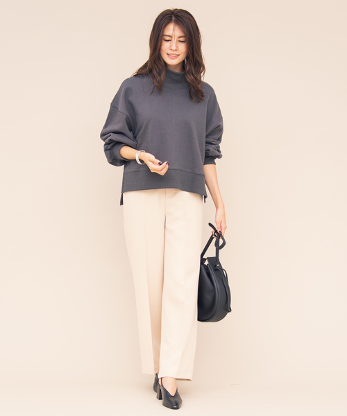 Aunt Marie's（アントマリーズ）の「AUNT MARIE'S サイドスリットハイネック裏毛スウェット（Tシャツ/カットソー・レディース・チャコールグレー/ブラウン/ライトグリーン/ナチュラル・FREE）」の6枚目の写真