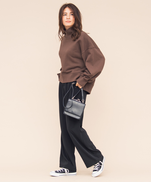 Aunt Marie's（アントマリーズ）の「AUNT MARIE'S サイドスリットハイネック裏毛スウェット（Tシャツ/カットソー・レディース・チャコールグレー/ブラウン/ライトグリーン/ナチュラル・FREE）」の10枚目の写真