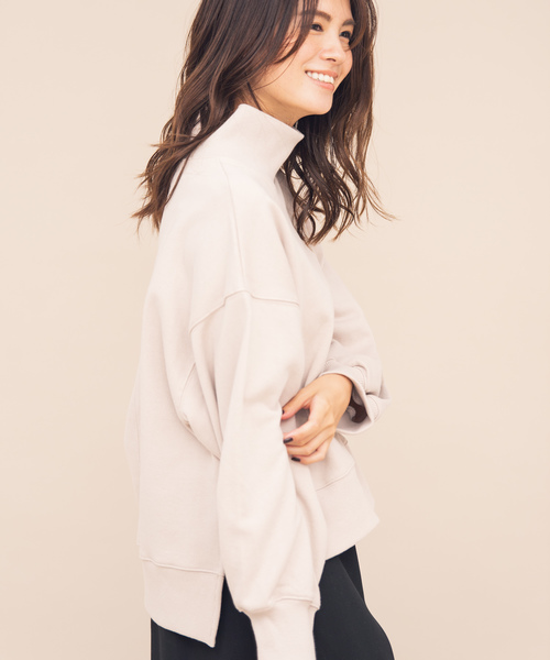 Aunt Marie's（アントマリーズ）の「AUNT MARIE'S サイドスリットハイネック裏毛スウェット（Tシャツ/カットソー・レディース・チャコールグレー/ブラウン/ライトグリーン/ナチュラル・FREE）」の14枚目の写真