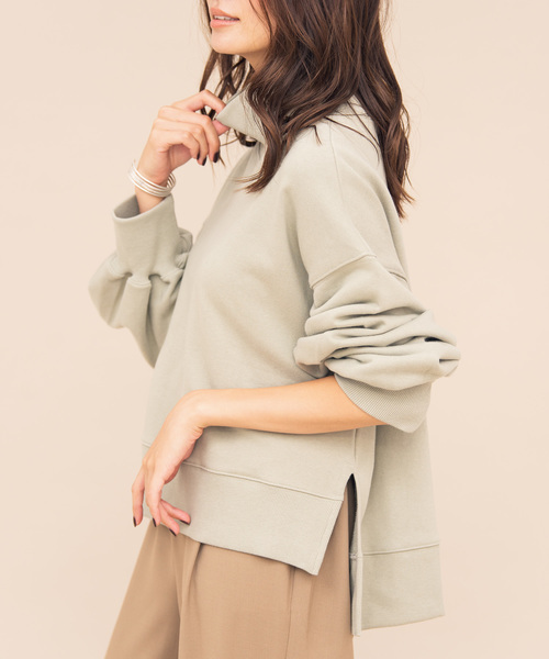 Aunt Marie's（アントマリーズ）の「AUNT MARIE'S サイドスリットハイネック裏毛スウェット（Tシャツ/カットソー・レディース・チャコールグレー/ブラウン/ライトグリーン/ナチュラル・FREE）」の20枚目の写真