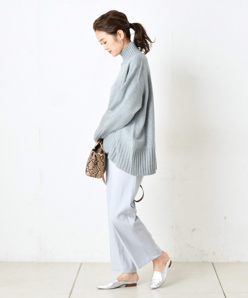 DouDou(ドゥドゥ)の「BIGタートル(ニット/セーター・レディース・ホワイト/ブルー/ブラウン・FREE)」の6枚目の写真