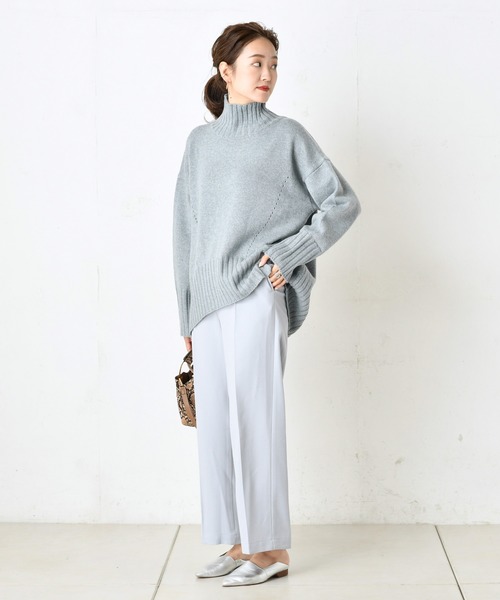 DouDou(ドゥドゥ)の「BIGタートル(ニット/セーター・レディース・ホワイト/ブルー/ブラウン・FREE)」の8枚目の写真