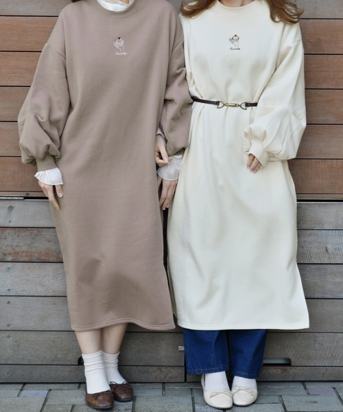 PairPair（ペアペア）の「カップケーキ刺繍マキシワンピース（ワンピース・レディース・ライトグリーン/アイボリー/モカ/ラベンダー・FREE）」の2枚目の写真