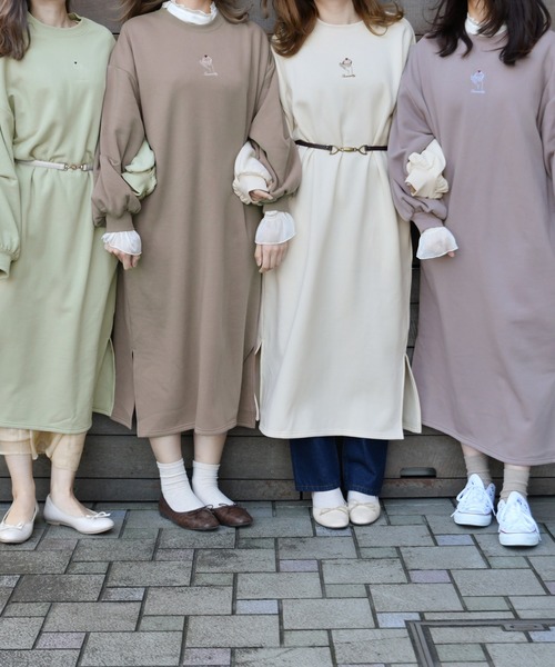 PairPair（ペアペア）の「カップケーキ刺繍マキシワンピース（ワンピース・レディース・ライトグリーン/アイボリー/モカ/ラベンダー・FREE）」の3枚目の写真