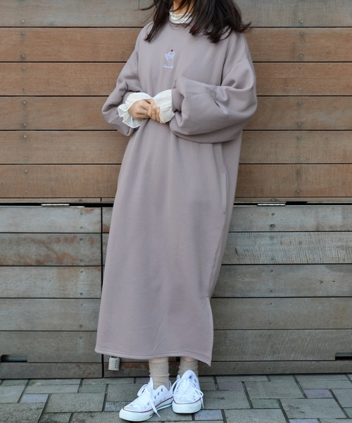 PairPair（ペアペア）の「カップケーキ刺繍マキシワンピース（ワンピース・レディース・ライトグリーン/アイボリー/モカ/ラベンダー・FREE）」の5枚目の写真