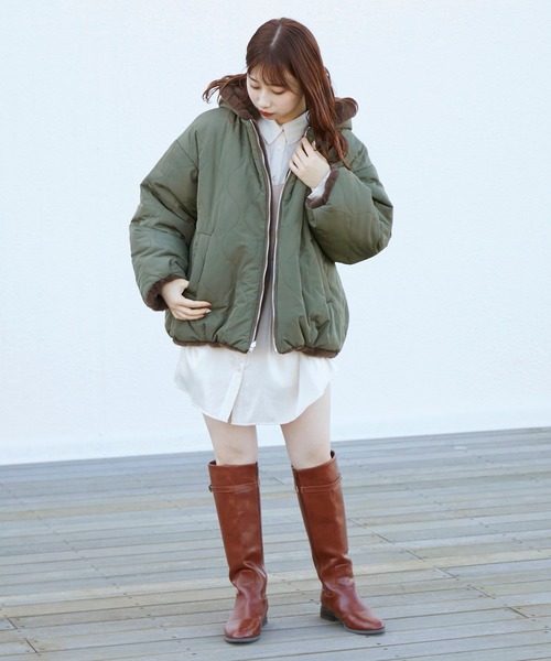 one after another NICE CLAUP（ワンアフターアナザーナイスクラップ）の「キルティング×ファーリバーシブルブルゾン（ダウンジャケット/コート・レディース・アイボリー/ブラウン/モカ・FREE）」の9枚目の写真