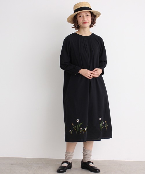 De De モロッコデージー刺繍 Chambre Cdc Chambre Charme シャンブルドゥシャーム のファッション ワンピース ピンタック ワンピース ワンピース