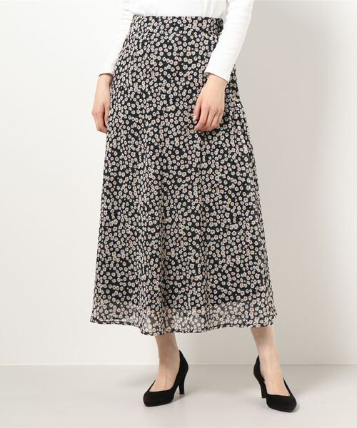 flower（フラワー）の「スウィンギングフレアスカート（スカート・レディース・ブラック/グリーン・FREE）」の13枚目の写真