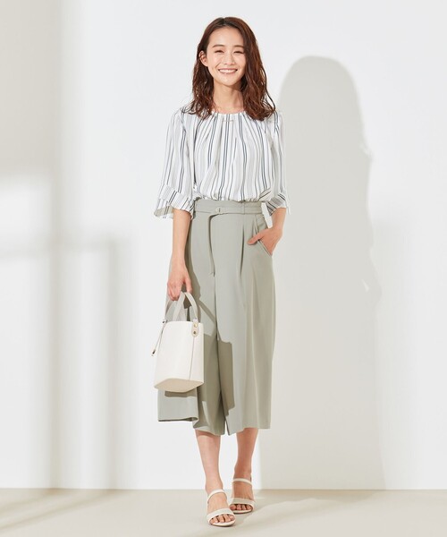 ANY SIS(エニィスィス)の「【美人百花5月号掲載】ラッフルフレアースリーブ ブラウス(シャツ/ブラウス・レディース・ホワイト系/ライトグレー系1/ライトグリーン系1/ライラック系1/ピンク系/ネイビー系1/ブラック系3・1/2/3)」の11枚目の写真
