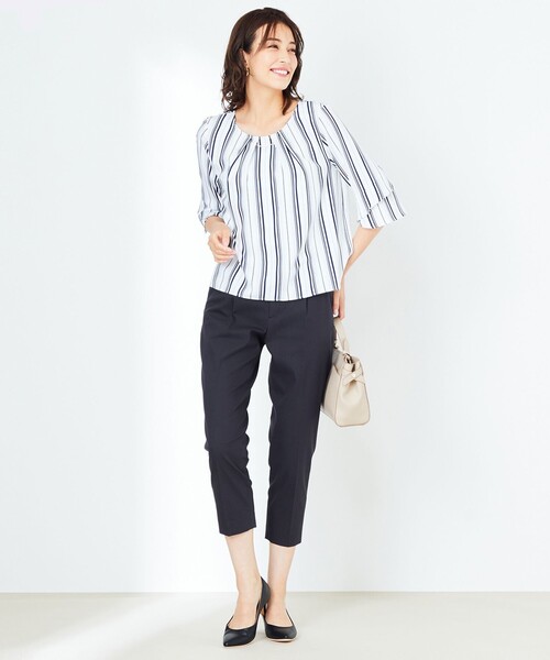 ANY SIS(エニィスィス)の「【美人百花5月号掲載】ラッフルフレアースリーブ ブラウス(シャツ/ブラウス・レディース・ホワイト系/ライトグレー系1/ライトグリーン系1/ライラック系1/ピンク系/ネイビー系1/ブラック系3・1/2/3)」の15枚目の写真