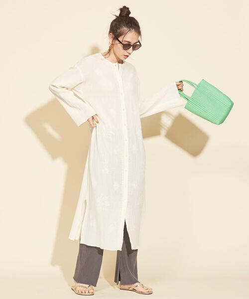 BEAUTY&YOUTH UNITED ARROWS(ビューティーアンドユースユナイテッドアローズ)の「BY∴ エンブロイダリーペイズリーワンピース -ウォッシャブル-(ワンピース・レディース・オフホワイト/ブラック/コバルトブルー・FREE)」の16枚目の写真