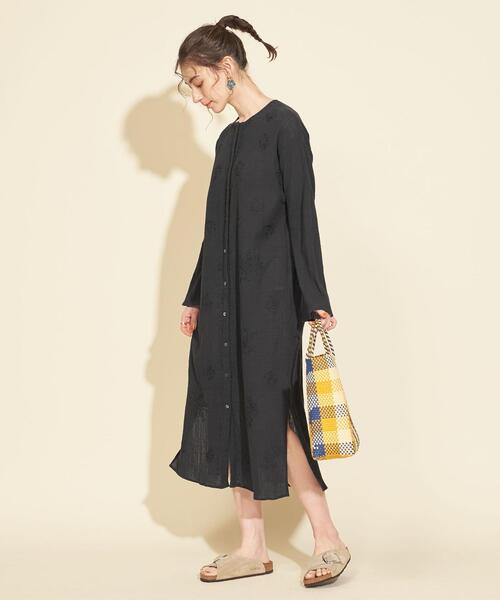 BEAUTY&YOUTH UNITED ARROWS(ビューティーアンドユースユナイテッドアローズ)の「BY∴ エンブロイダリーペイズリーワンピース -ウォッシャブル-(ワンピース・レディース・オフホワイト/ブラック/コバルトブルー・FREE)」の19枚目の写真