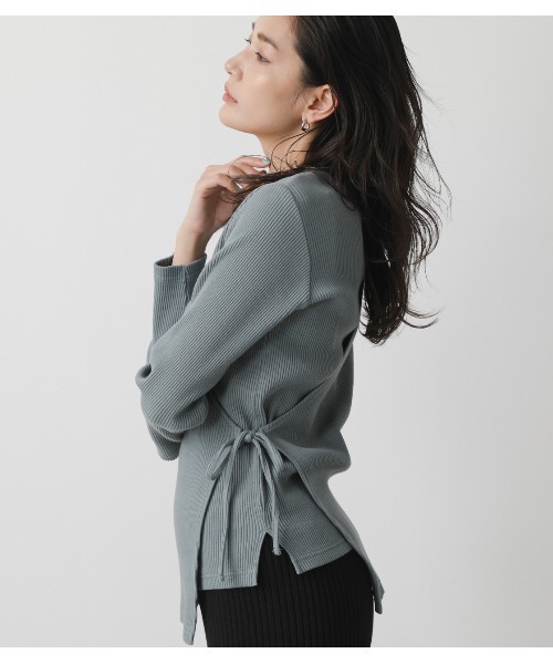 AZUL by moussy(アズールバイマウジー)の「LAYERED RIB L/S TOPS/レイヤードリブロングスリーブトップス(Tシャツ/カットソー・レディース・グリーン/ブラック/オフホワイト・MEDIUM/SMALL)」の13枚目の写真