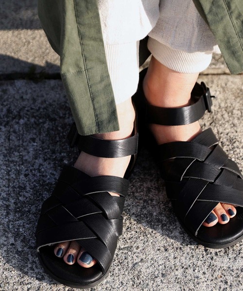 antiqua(アンティカ)の「クロス編みメッシュサンダル(サンダル・レディース・ブラック・L/M/LL/S)」の6枚目の写真