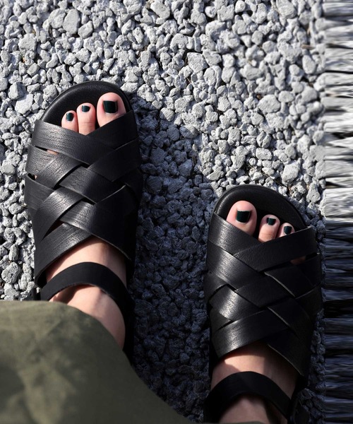 antiqua(アンティカ)の「クロス編みメッシュサンダル(サンダル・レディース・ブラック・L/M/LL/S)」の7枚目の写真