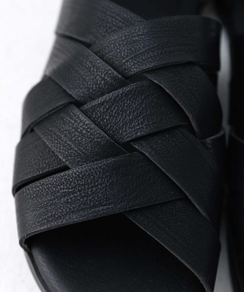 antiqua(アンティカ)の「クロス編みメッシュサンダル(サンダル・レディース・ブラック・L/M/LL/S)」の3枚目の写真
