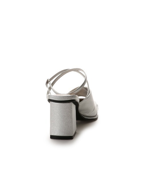 REDYAZEL（レディアゼル）の「スクエアトゥストラップミュールサンダル（サンダル・レディース・ベージュ/ブラック/シルバー・SMALL/MEDIUM/LARGE）」の15枚目の写真