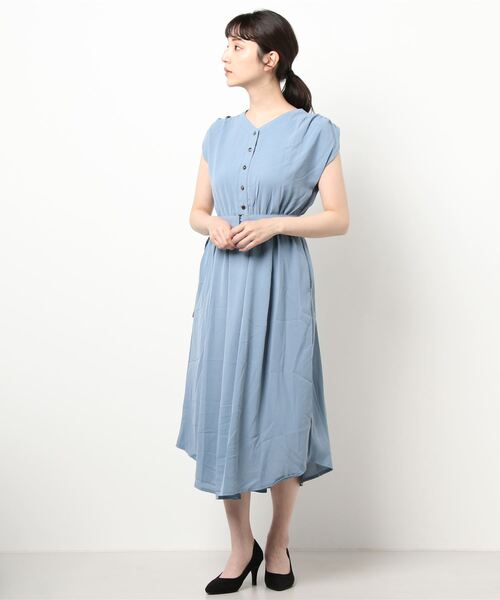 Ritzy(リッツィー)の「大人シルエット ミモレ丈 ウエストベルトデザイン ノースリーブブワンピース(ワンピース・レディース・ブラック/イエロー/ブルー系その他・S/M/L/XL)」の12枚目の写真