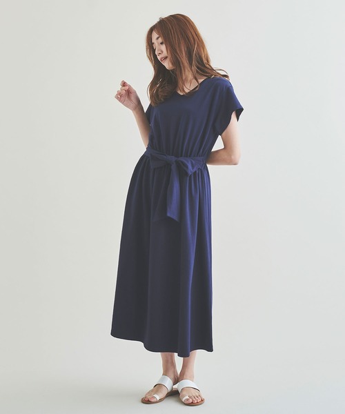 Anuenue（アヌエヌエ）の「ウエストリボンTシャツワンピース（ワンピース・レディース・ネイビー/カーキ/グレー/ブラウン・FREE）」の12枚目の写真