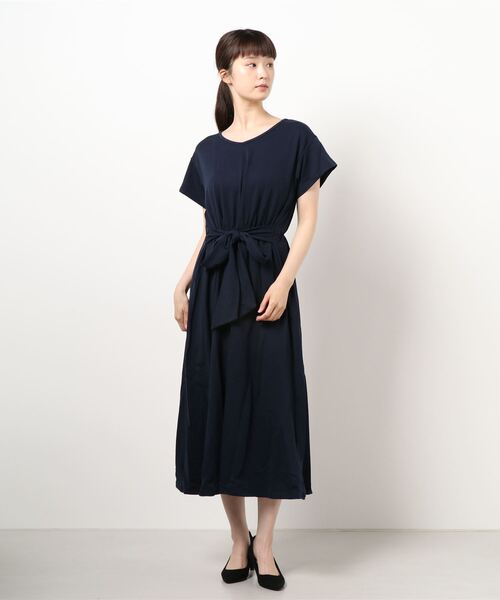 Anuenue（アヌエヌエ）の「ウエストリボンTシャツワンピース（ワンピース・レディース・ネイビー/カーキ/グレー/ブラウン・FREE）」の7枚目の写真