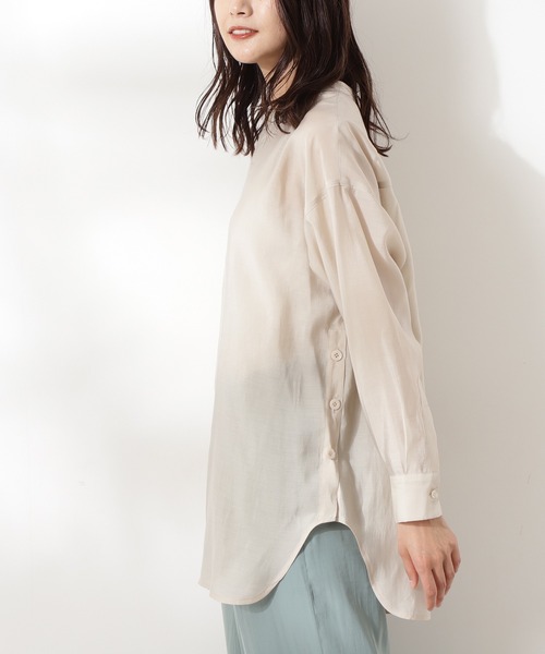 N.（N. Natural Beauty Basic）（エヌエヌナチュラルビューティーベーシック）の「サイドボタンシアーシャツ（シャツ/ブラウス・レディース・ホワイト/レッド/ライトグリーン・MEDIUM）」の16枚目の写真