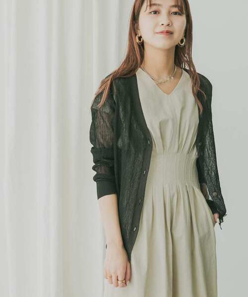 KBF+（ケービーエフプラス）の「KBF+　シアーカーディガン（カーディガン/ボレロ・レディース・オフホワイト/レッド系その他/ブラック・ONE）」の4枚目の写真