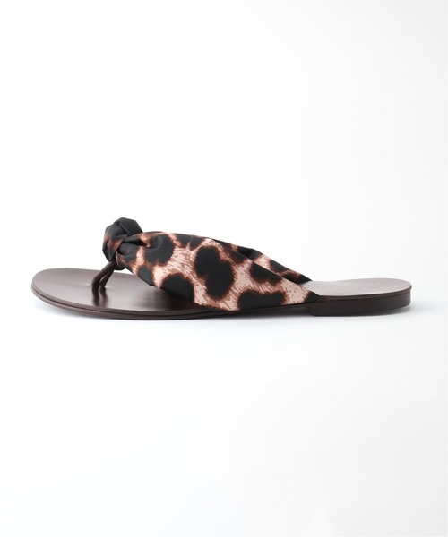 JOURNAL STANDARD LUXE（ジャーナルスタンダード　ラックス）の「【manipuri/マニプリ】SANDALS (LEOPARD)（サンダル・レディース・キャメル・40/38/39）」の2枚目の写真