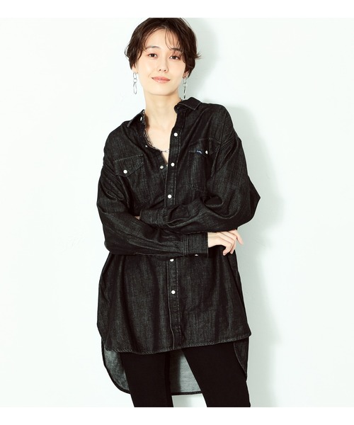 Lee(リー)の「ウエストマーク デニムシャツ(シャツ/ブラウス・レディース・インディゴブルー/ブラック系その他・SMALL/MEDIUM)」の11枚目の写真