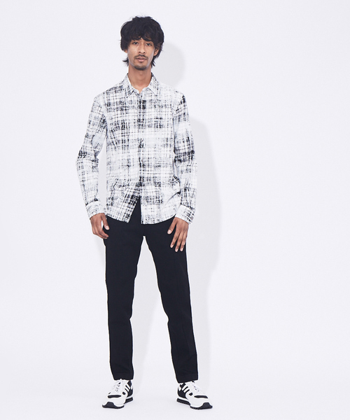5351 POUR LES HOMMES(ゴーサンゴーイチプールオム)の「ブロークンフロッキー チェックシャツ(シャツ/ブラウス・メンズ・ブラック/ホワイト・46/48/50/44)」の14枚目の写真